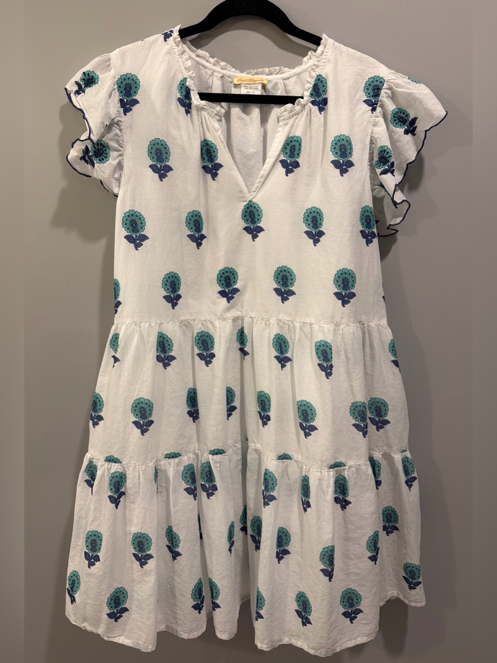 Sweet Magnolia V-Neck Floral Detail Flutter Sleeve Dress XXL White and Navy
